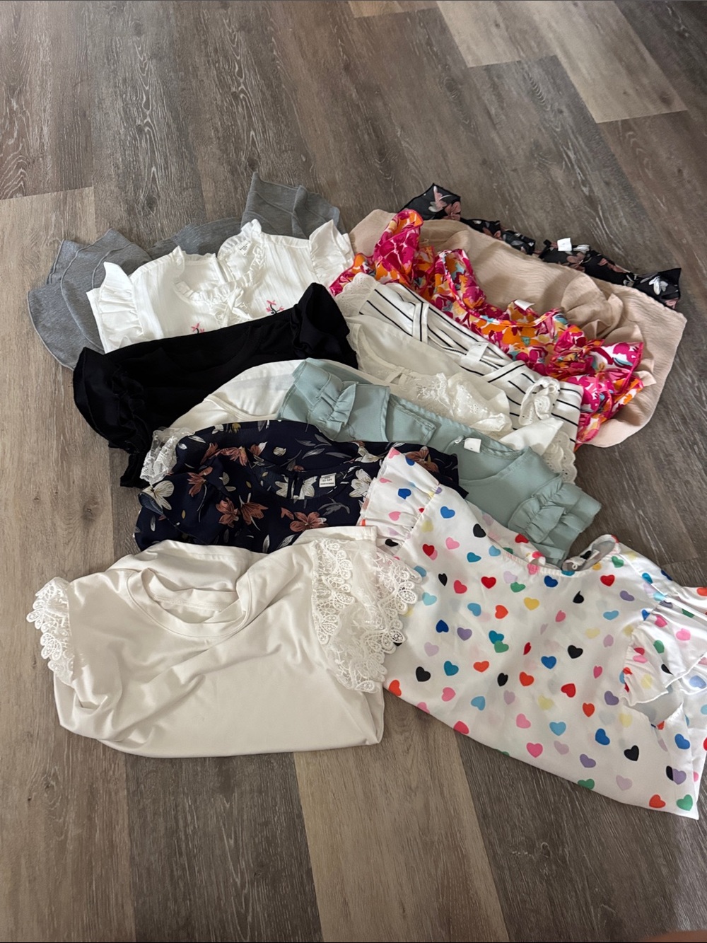Women’s Lace Sleeve Tee - White & Multicolor Heart Options